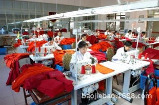 錫山區東港寶杰寶制衣廠 專業打造品質服裝，一站式批發服務